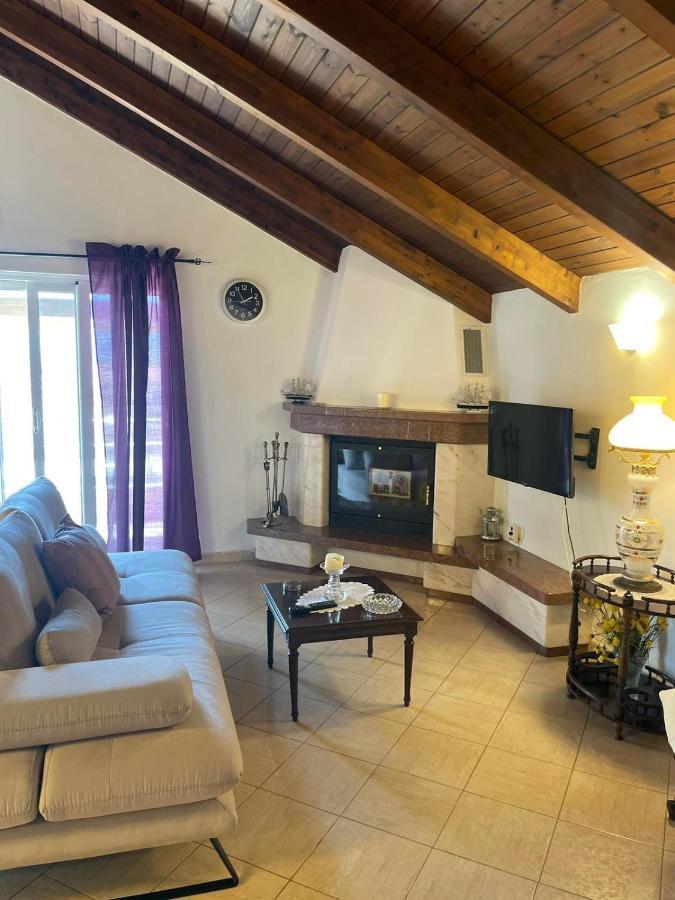 Apartments Athina Orikum Dış mekan fotoğraf