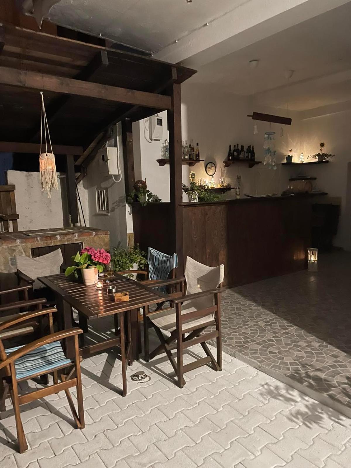 Apartments Athina Orikum Dış mekan fotoğraf