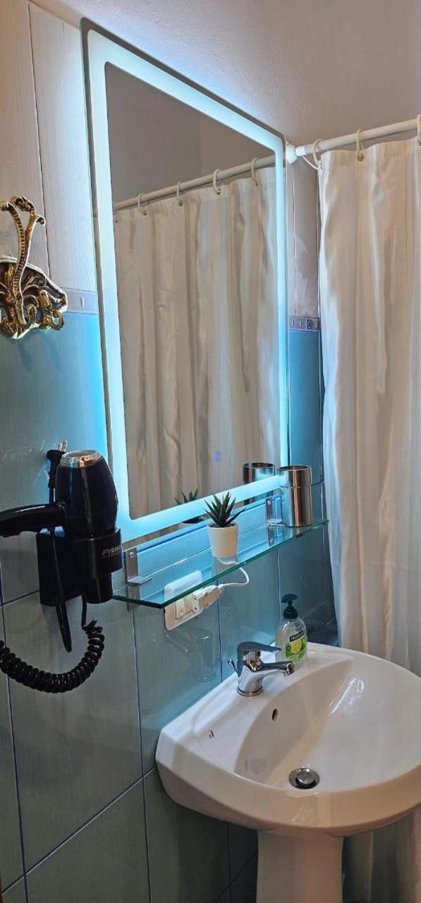 Apartments Athina Orikum Dış mekan fotoğraf