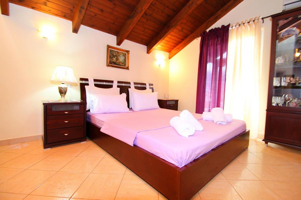 Apartments Athina Orikum Dış mekan fotoğraf